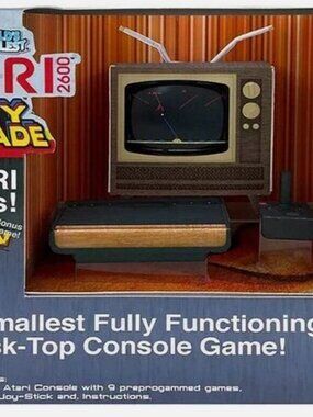 Tiny Arcade Atari 2600 3.5 Inch Playable Mini Retro Game (10 Games)